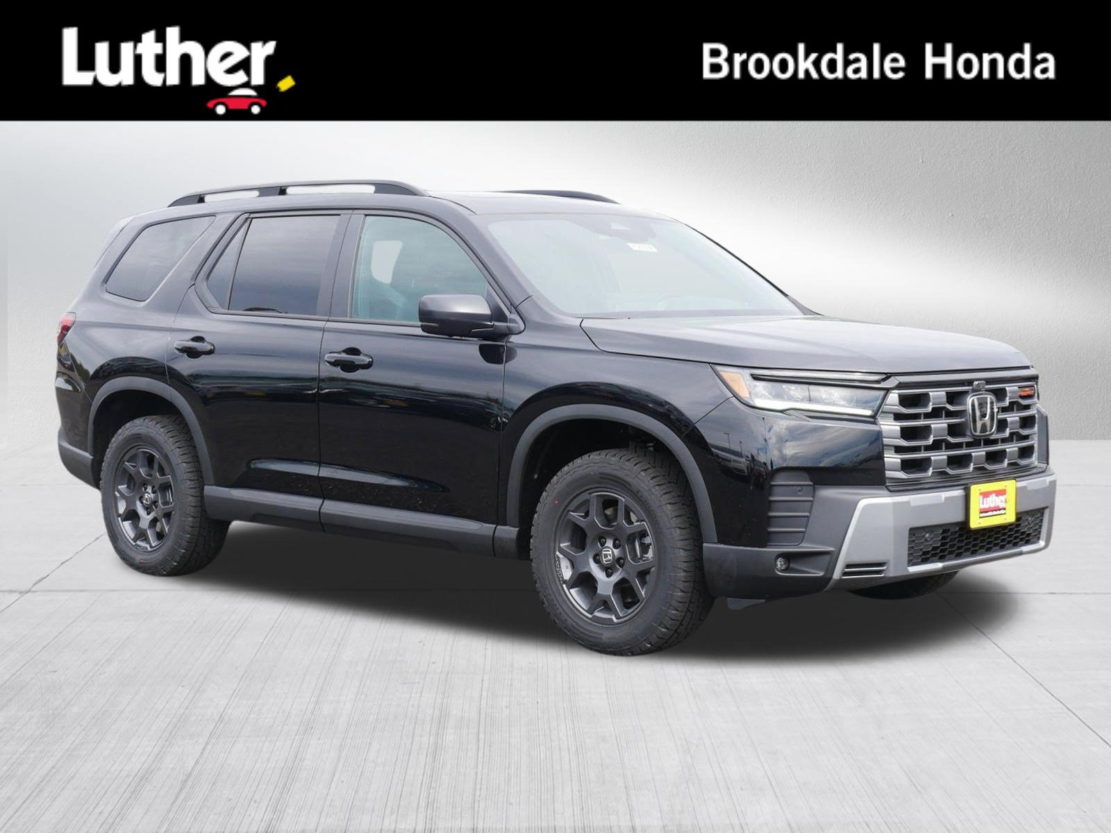 New 2026 Honda Pilot TrailSport image 1