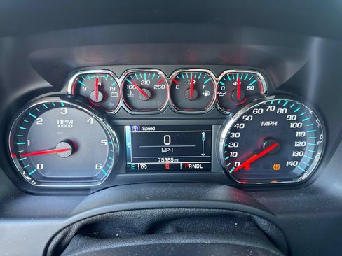 Used 2019 GMC Yukon SLT RWD image 10