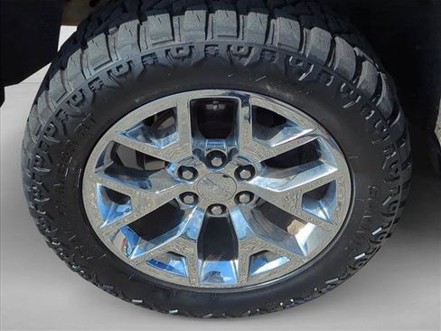 Used 2014 GMC Sierra 1500 SLT w/ SLT Crew Cab Value Package AWD/4WD image 21