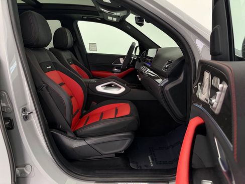 Used 2024 Mercedes-Benz GLE 63 AMG S image 23