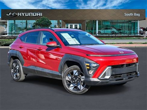 Certified 2025 Hyundai Kona SEL image 1