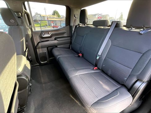 Used 2025 Chevrolet Silverado 1500 LT image 26