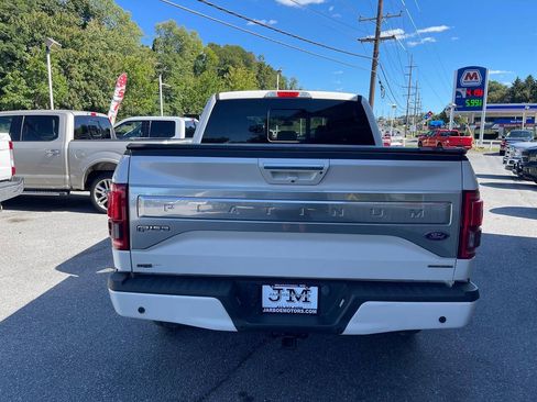 Used 2016 Ford F150 Platinum w/ Equipment Group 701A Luxury AWD/4WD image 7