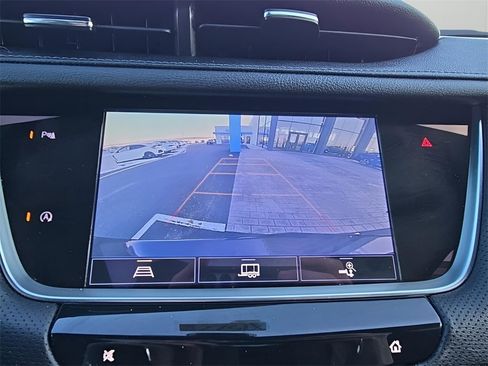 Used 2023 Cadillac XT5 Sportv w/ LPO, Floor Liner Package image 27