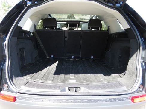 Used 2020 Land Rover Discovery Sport S AWD/4WD image 17