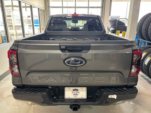 New 2025 Ford Ranger XLT w/ FX4 Off-Road Package image 4