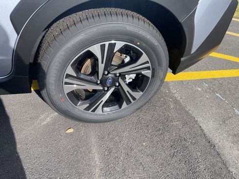 New 2025 Subaru Crosstrek 2.5i Premium image 9