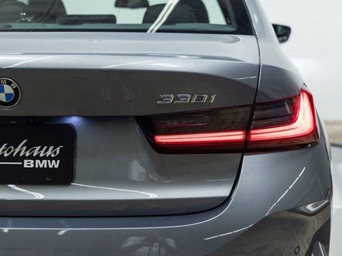 Certified 2025 BMW 330i xDrive Sedan w/ M Sport Package image 9