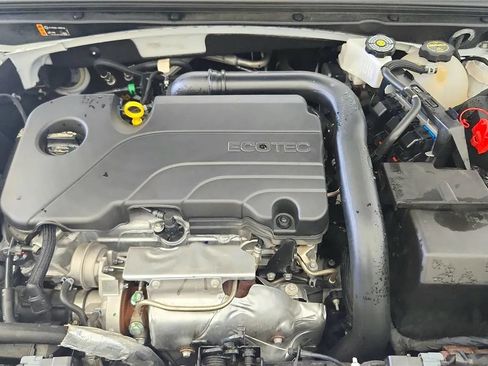 Used 2025 Chevrolet Malibu LT FWD image 20
