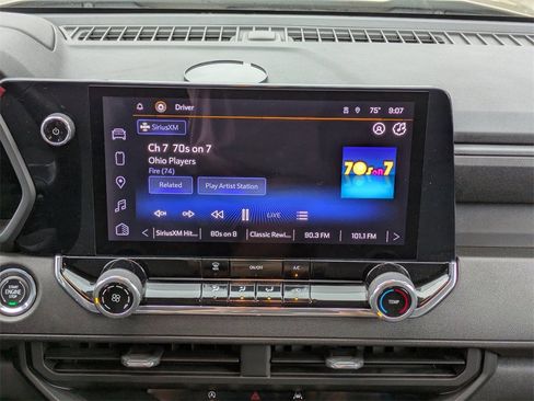 Used 2023 Chevrolet Colorado W/T image 18