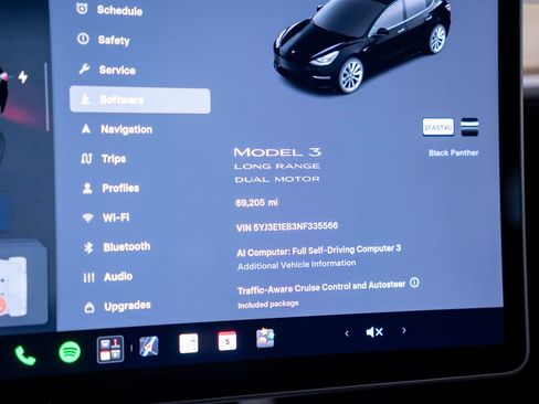 Used 2022 Tesla Model 3 Long Range AWD/4WD image 30