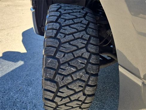 Used 2015 Ford F150 XLT w/ Equipment Group 302A Luxury image 28