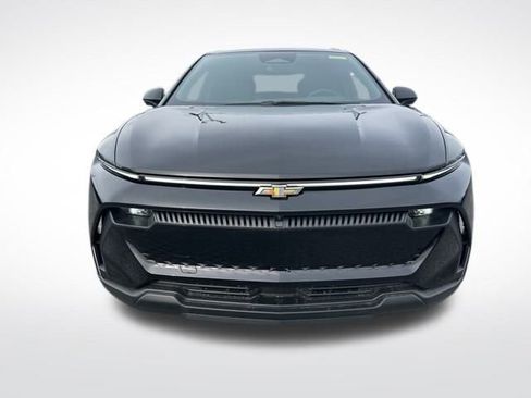 New 2026 Chevrolet Equinox EV LT image 8