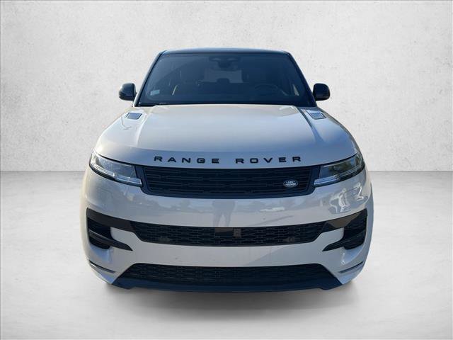 Used 2025 Land Rover Range Rover Sport Dynamic SE AWD/4WD image 2