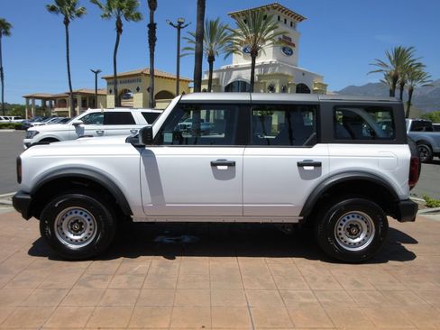 New 2025 Ford Bronco 4-Door AWD/4WD image 1