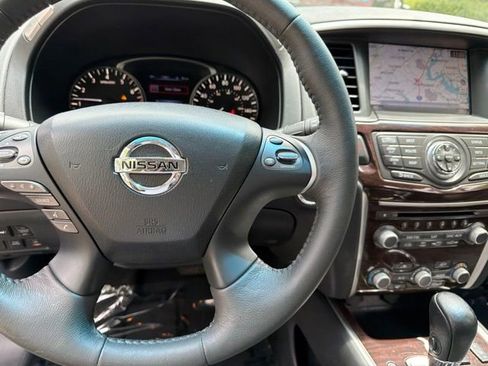 Used 2015 Nissan Pathfinder SL w/ SL Premium Package AWD/4WD image 17