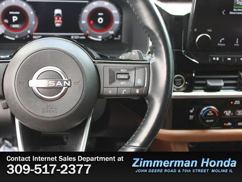 Used 2022 Nissan Pathfinder Platinum w/ Cargo Package AWD/4WD image 14