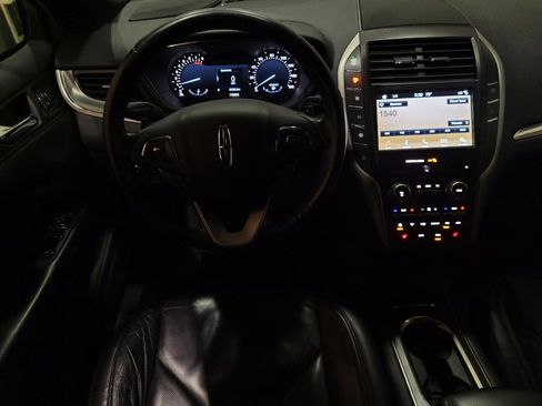 Used 2017 Lincoln MKC Select AWD/4WD image 22