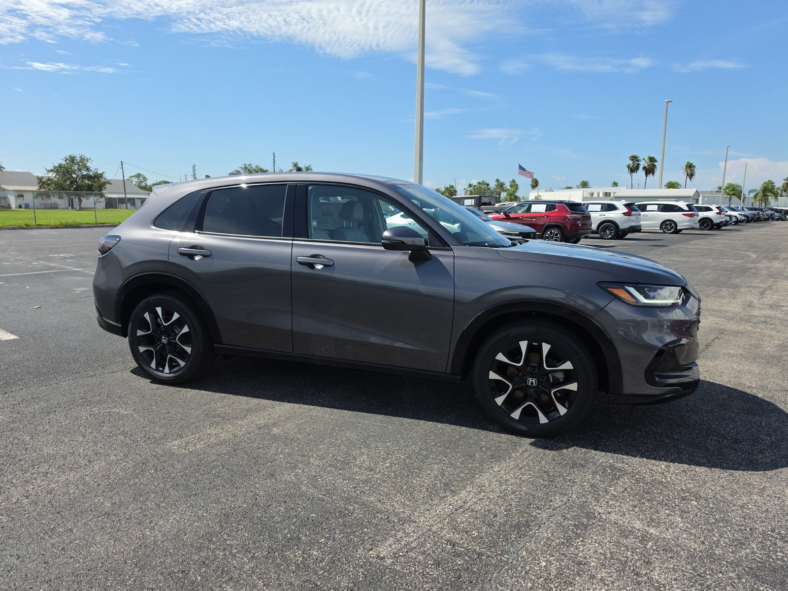New 2027 Honda HR-V EX-L image 2