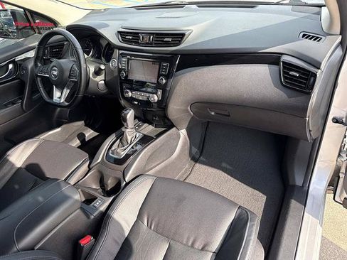 Used 2022 Nissan Rogue Sport SL w/ Premium Package AWD/4WD image 11