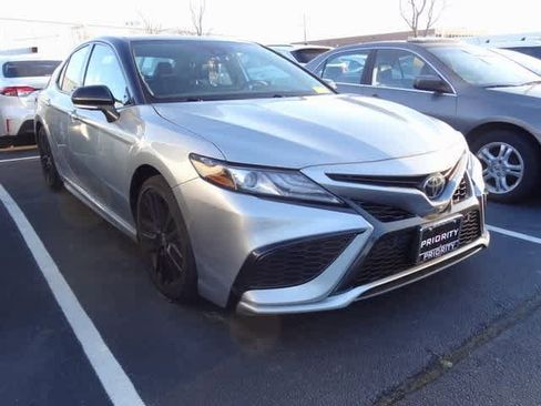 Used 2023 Toyota Camry XSE w/ Navigation Package image 3