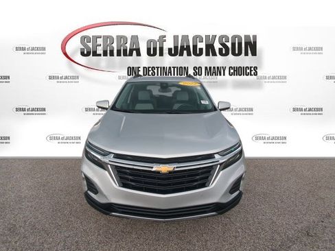 Used 2022 Chevrolet Equinox LT FWD image 3