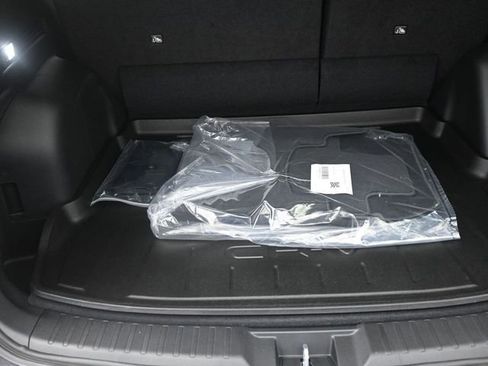 Used 2025 Honda CR-V Sport-L image 39