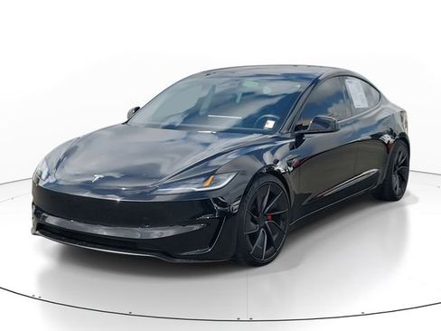 Used 2024 Tesla Model 3 Performance image 2