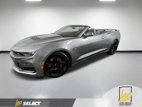 Used 2021 Chevrolet Camaro SS RWD image 27