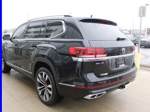 Used 2023 Volkswagen Atlas SEL Premium image 4