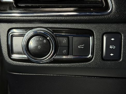 Used 2018 Lincoln Navigator Reserve w/ Technology Package AWD/4WD image 36