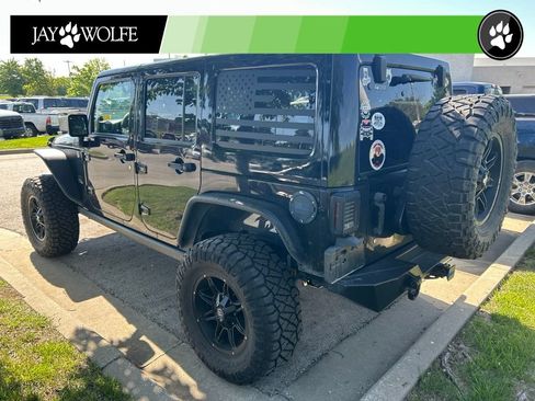 Used 2014 Jeep Wrangler Unlimited Rubicon w/ Connectivity Group AWD/4WD image 6