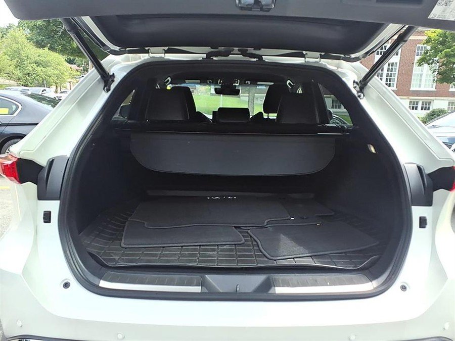 Used 2021 Toyota Venza XLE w/ Carpet Mat Package (TMS) AWD/4WD image 10