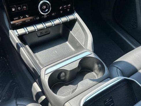 New 2026 GMC Terrain Elevation w/ Elevation Premium Package image 13