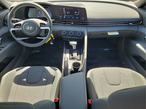 New 2026 Hyundai Elantra SE image 21