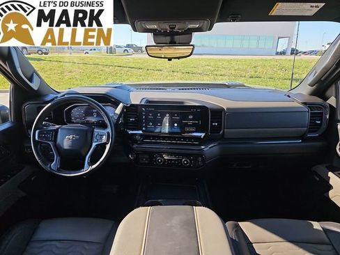Used 2024 Chevrolet Silverado 2500 ZR2 w/ ZR2 Bison Edition AWD/4WD image 19
