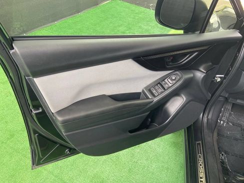 Used 2019 Subaru Crosstrek 2.0i Premium AWD/4WD image 31