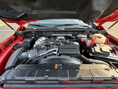 Used 2025 GMC Sierra 2500 SLE image 27