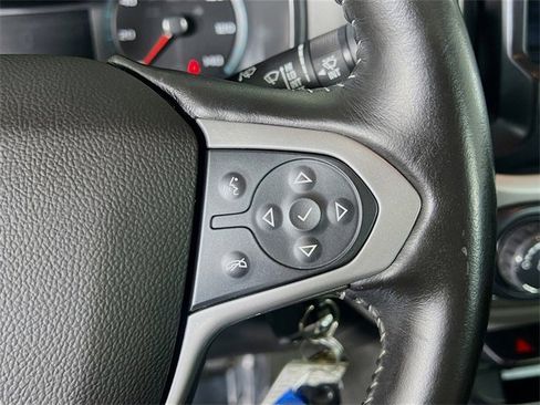 Used 2018 Chevrolet Colorado LT w/ LT Convenience Package image 17