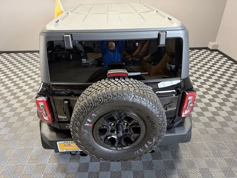 Used 2022 Ford Bronco Wildtrak AWD/4WD image 12