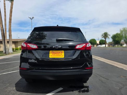 Used 2021 Chevrolet Equinox LS image 10