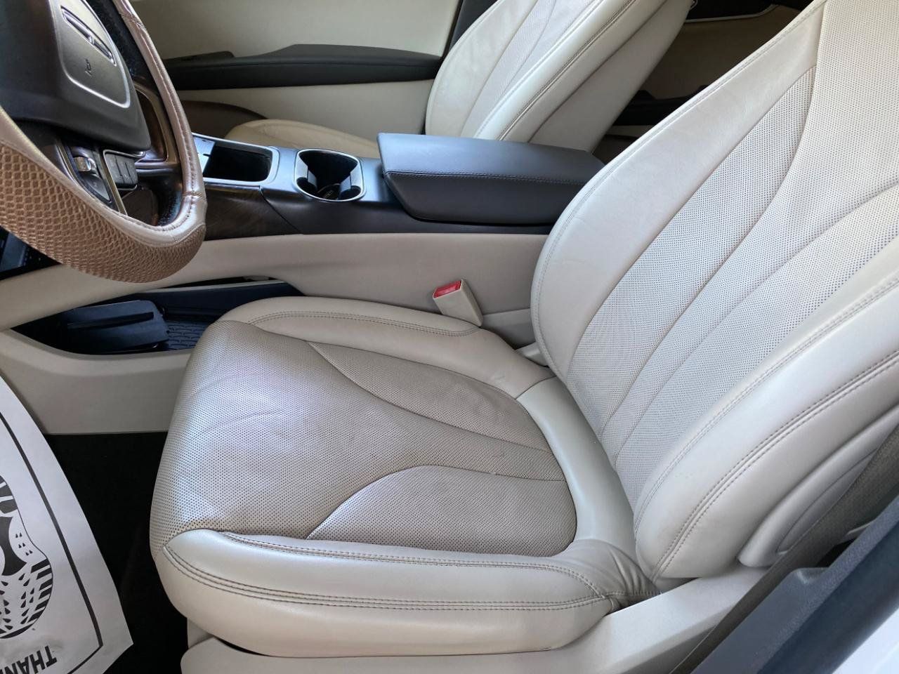 Used 2019 Lincoln Nautilus Reserve FWD image 17