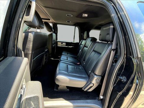 Used 2014 Ford Expedition EL Limited w/ Equipment Group 301A AWD/4WD image 22