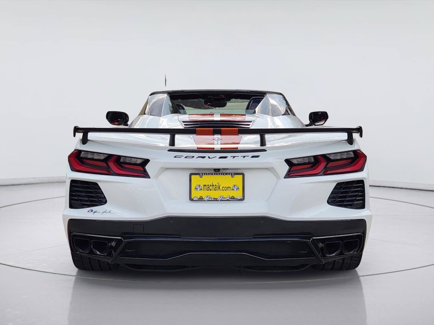 Used 2025 Chevrolet Corvette Stingray Premium Conv w/ Z51 Performance Package RWD image 6