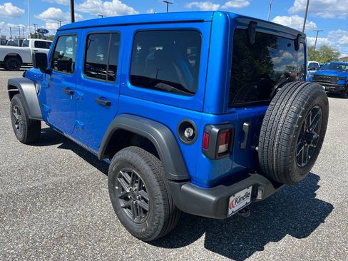 New 2025 Jeep Wrangler Sport S image 23