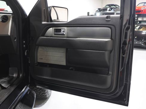 Used 2013 Ford F150 Raptor w/ Luxury Equipment Group image 59