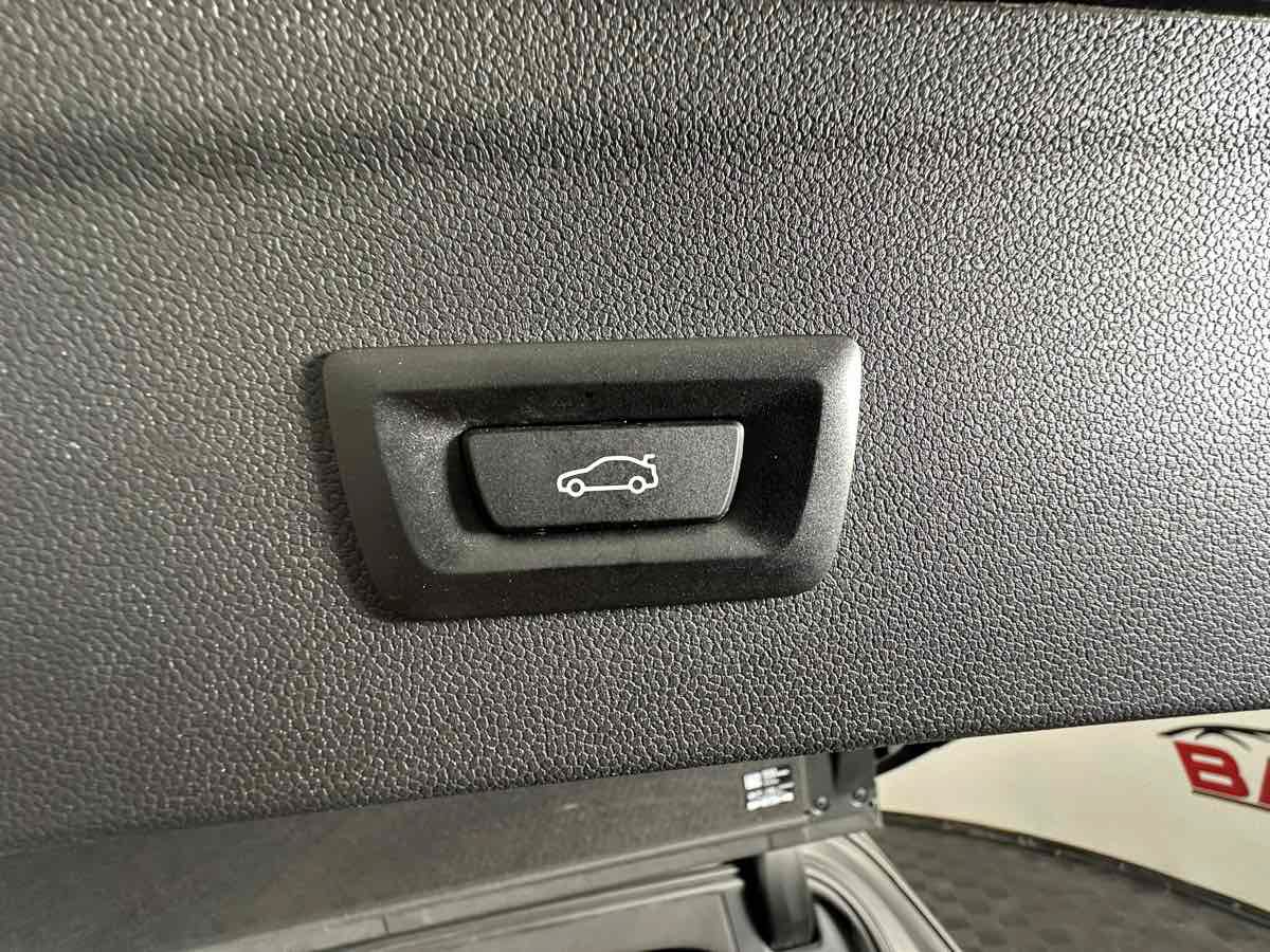 Used 2026 BMW iX M70 AWD/4WD image 20
