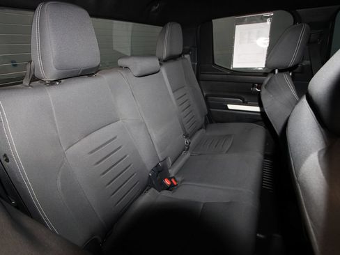 Used 2024 Toyota Tacoma TRD Off-Road AWD/4WD image 21