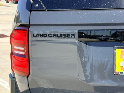 Used 2026 Toyota Land Cruiser image 11