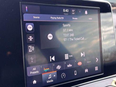 Used 2025 Jeep Compass Latitude image 20